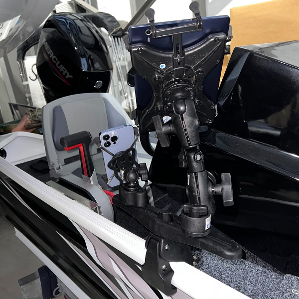 RAM MOUNTS ラムマウント タフトラック + タフクロー (ラージサイズ) RAP-401-TRACKU