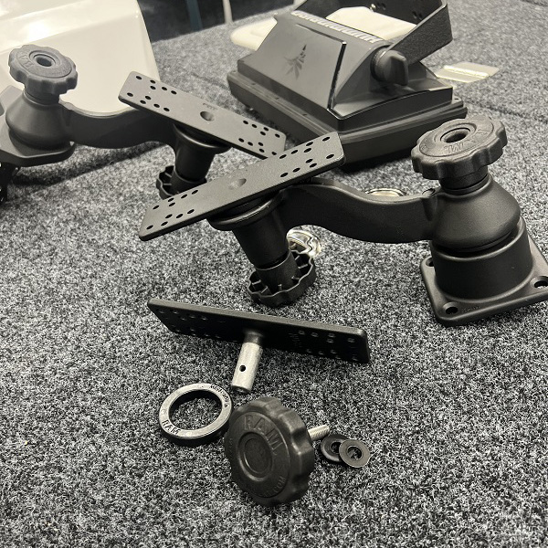 ラムマウント カーブ付スイングアーム用 TOPマウント 230111